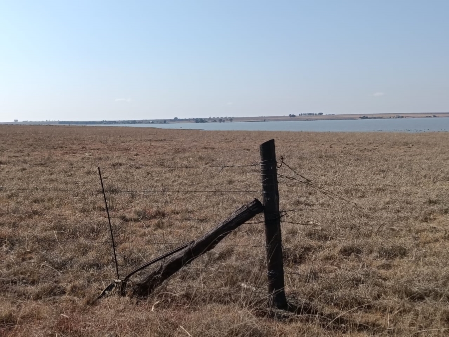 0 Bedroom Property for Sale in Heilbron Rural Free State